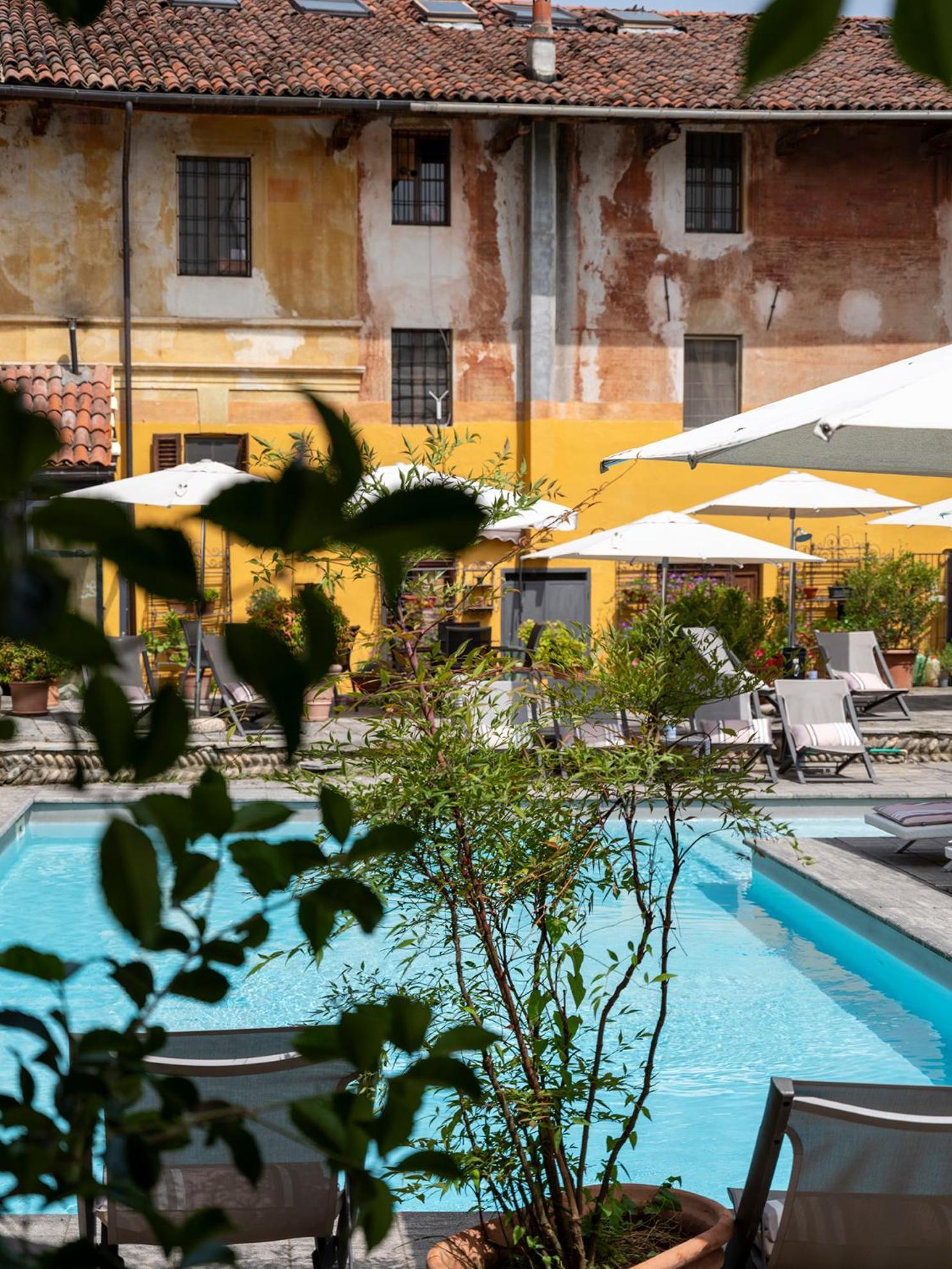 Al Castello Resort Sillavengo Exterior photo